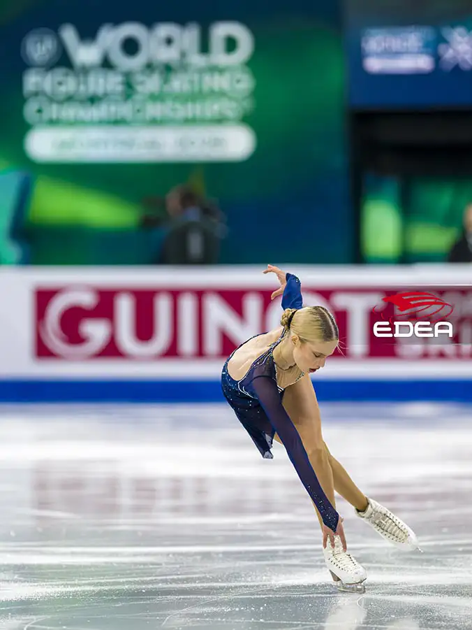 Ice Gallery Skates U.S.